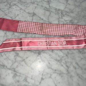 💯 authentic Dior mitzah